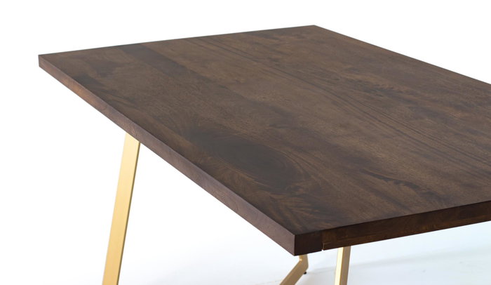 GINER Y COLOMER - Table de salle à manger en bois de manguier teinté noyer avec pieds dorés - 170x90x76 cm - Assemblage requis